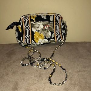 NWT Vera Bradley Mini Chain Bag-Dogwood